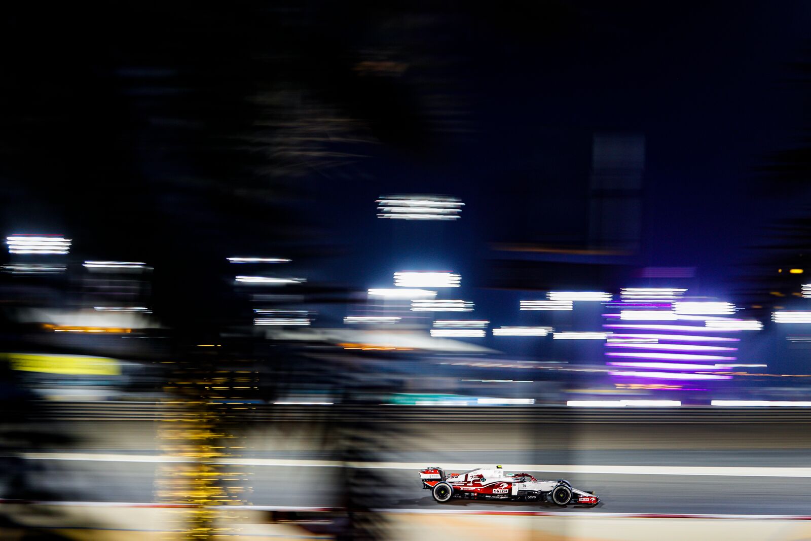 Bahrain (Sakhir) - Antonio Giovinazzi