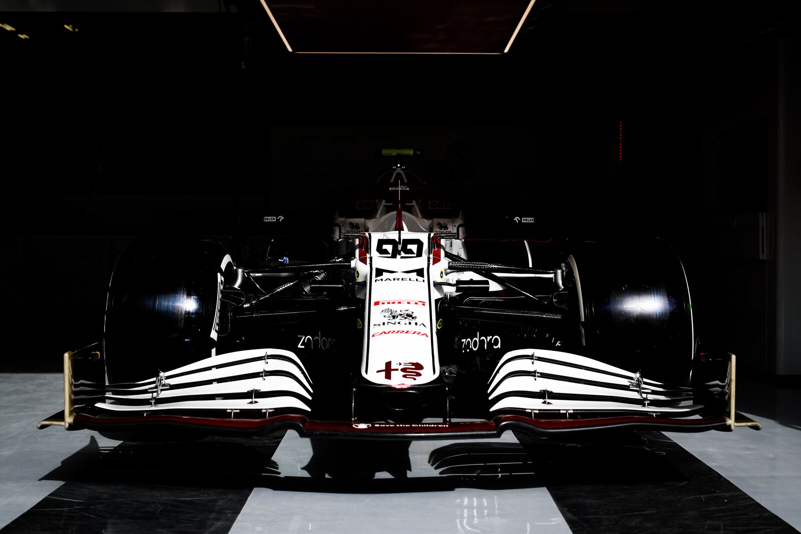 Bahrain (Sakhir) - Antonio Giovinazzi
